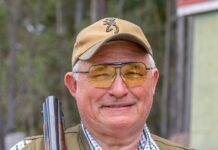 Veteran officer dies