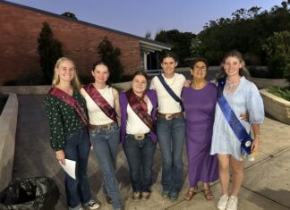 Showgirl cent auction success