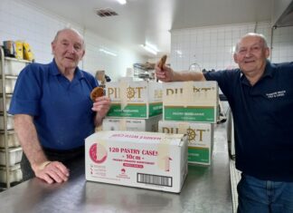 Rainbow Beach generosity at work in Victoria