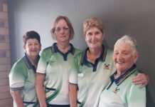 Bowlers brave heat for trophies